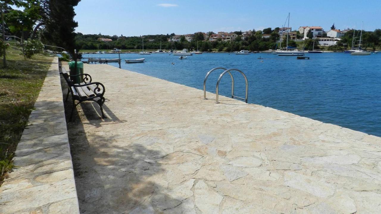 Ivis Apartment Vinkuran